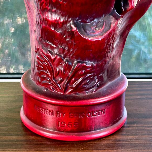 Vintage Scottish Bagpiper Figurine – Red Chalkware Musician Statue 12” Tall - Picture 8 of 16